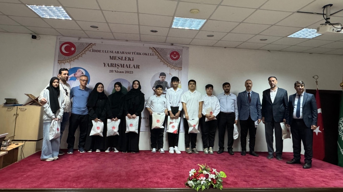 CİDDE'DE MESLEKİ YARIŞMA COŞKUSU